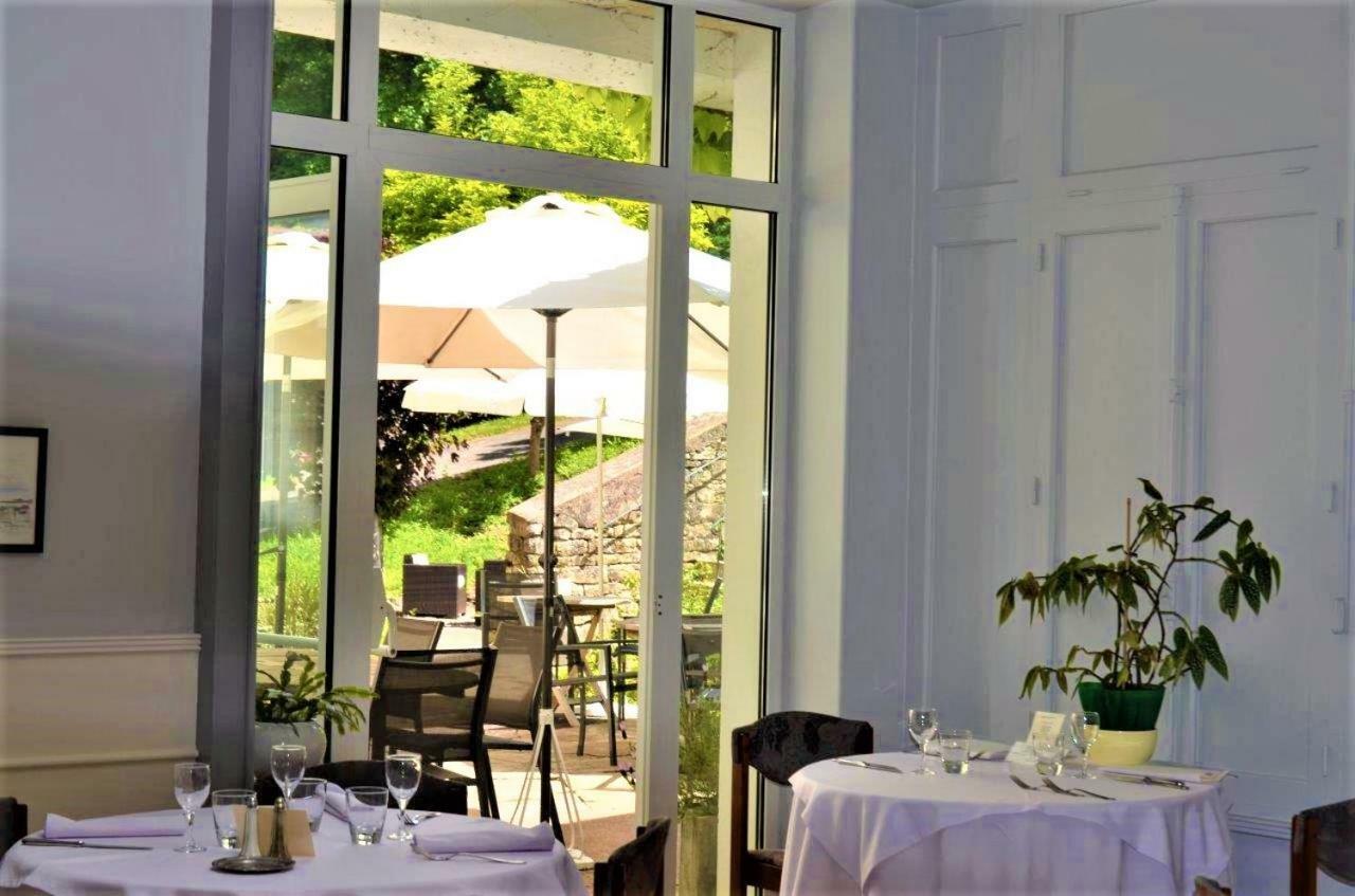 Hotel Et Studios D'Orfeuil Бурбонн-ле-Бен Екстер'єр фото